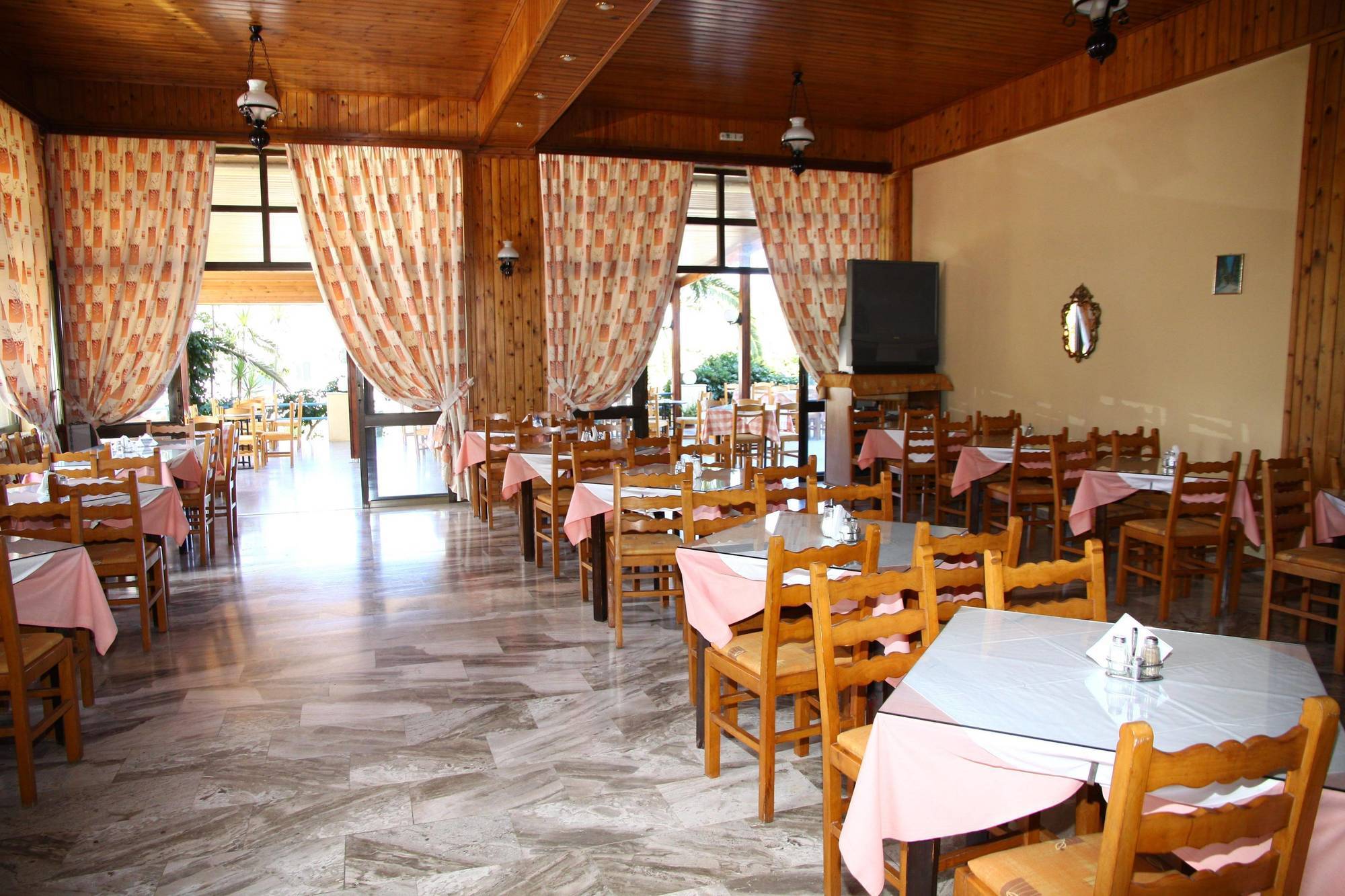 Poseidon Hotel Amoudara  Экстерьер фото
